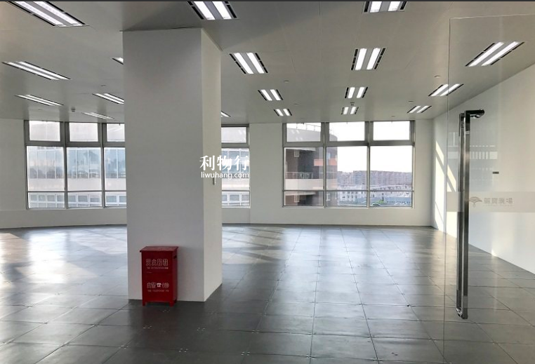 科恩国际中心写字楼631m2办公室5.00元/m2/天 中等装修
