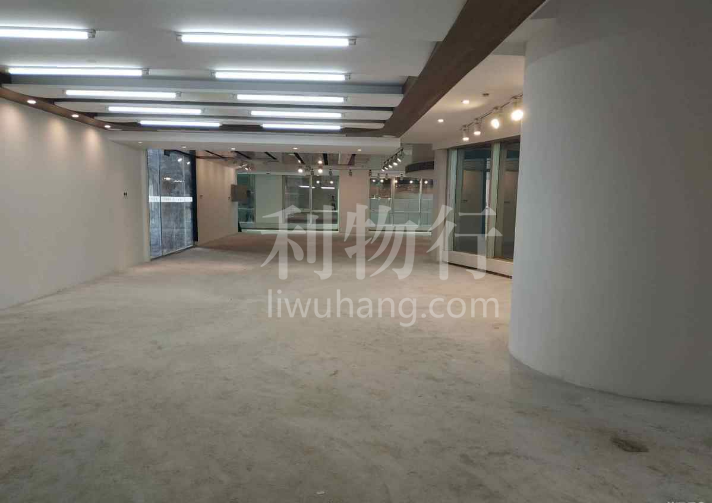虹桥南丰城写字楼367m2办公室6.80元/m2/天 精装修