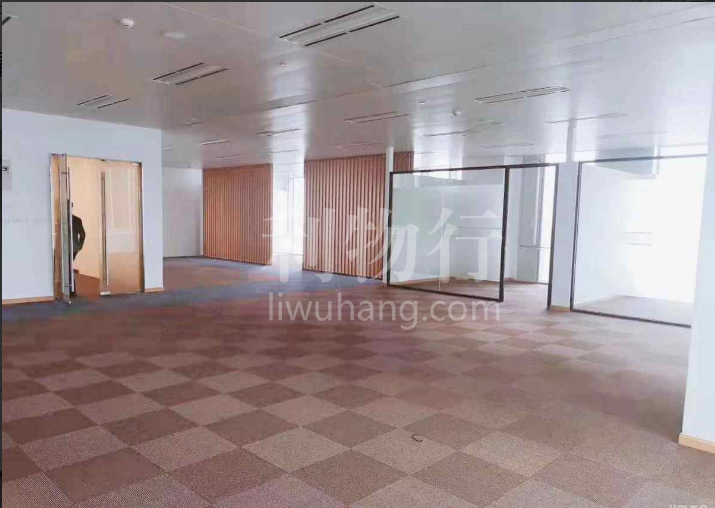 悦达889中心写字楼328m2办公室5.50元/m2/天 中等装修