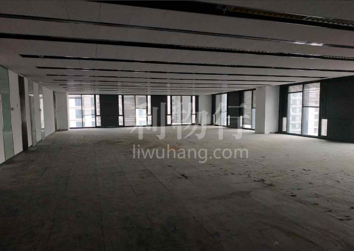上海黄浦中心大厦写字楼217m2办公室5.80元/m2/天 中等装修