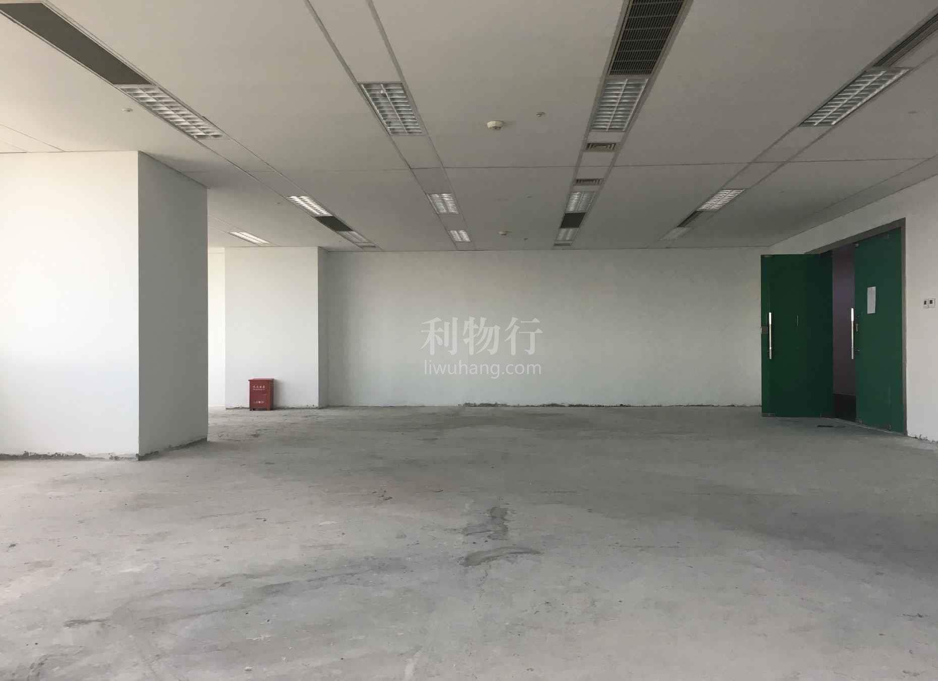 万都中心写字楼400m2办公室5.00元/m2/天 中等装修
