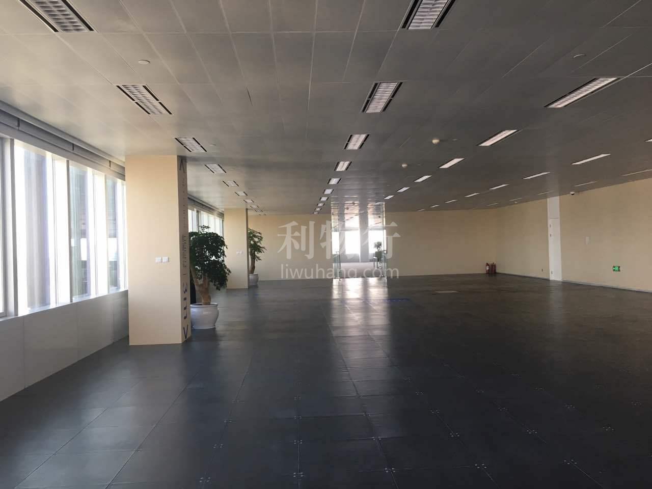 星荟中心写字楼425m2办公室7.50元/m2/天 中等装修