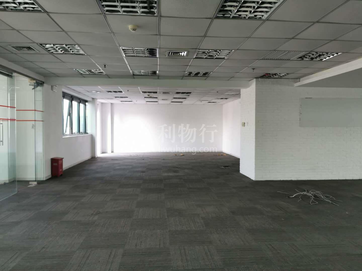 远洋商业广场写字楼579m2办公室5.00元/m2/天 中等装修