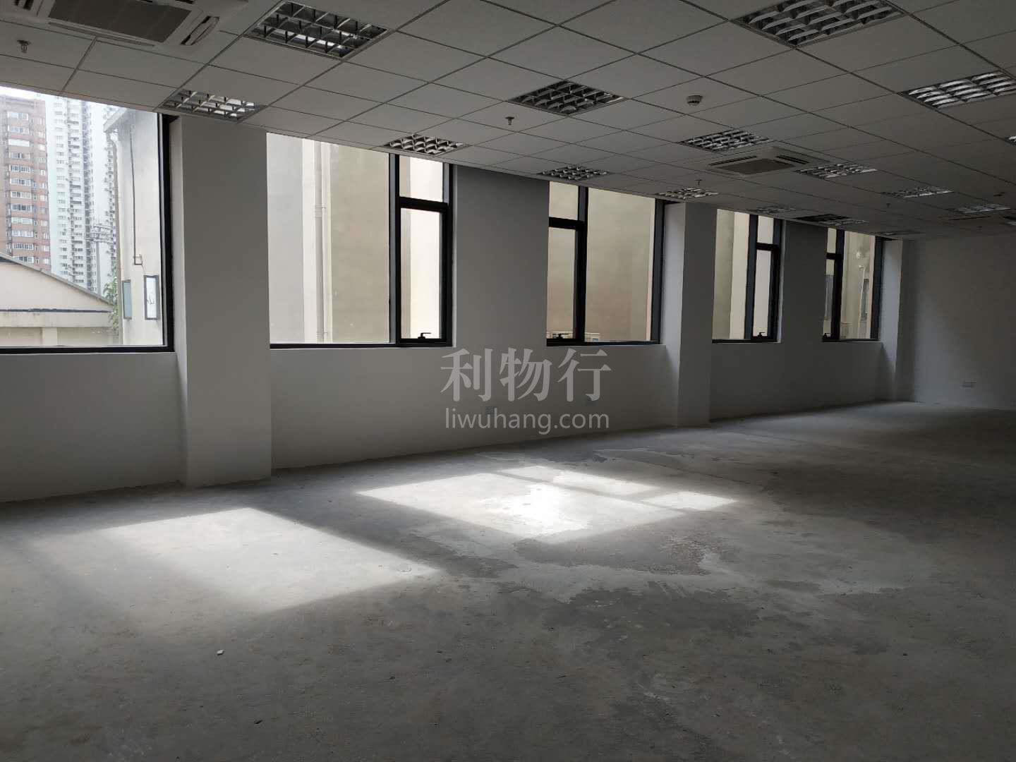 汇通大厦写字楼245m2办公室4.00元/m2/天 简单装修