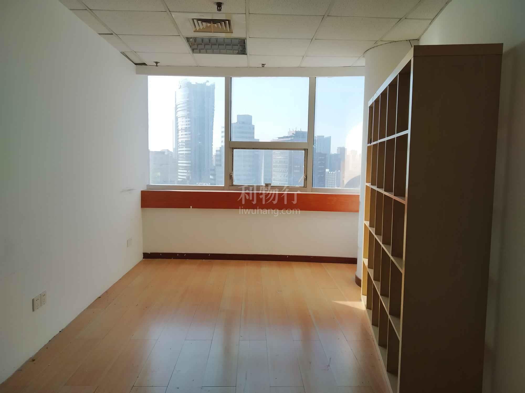 春申江大厦写字楼200m2办公室4.00元/m2/天 中等装修