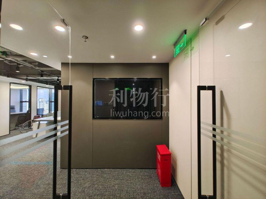 香港新世界大厦写字楼133m2办公室8.00元/m2/天 精装修