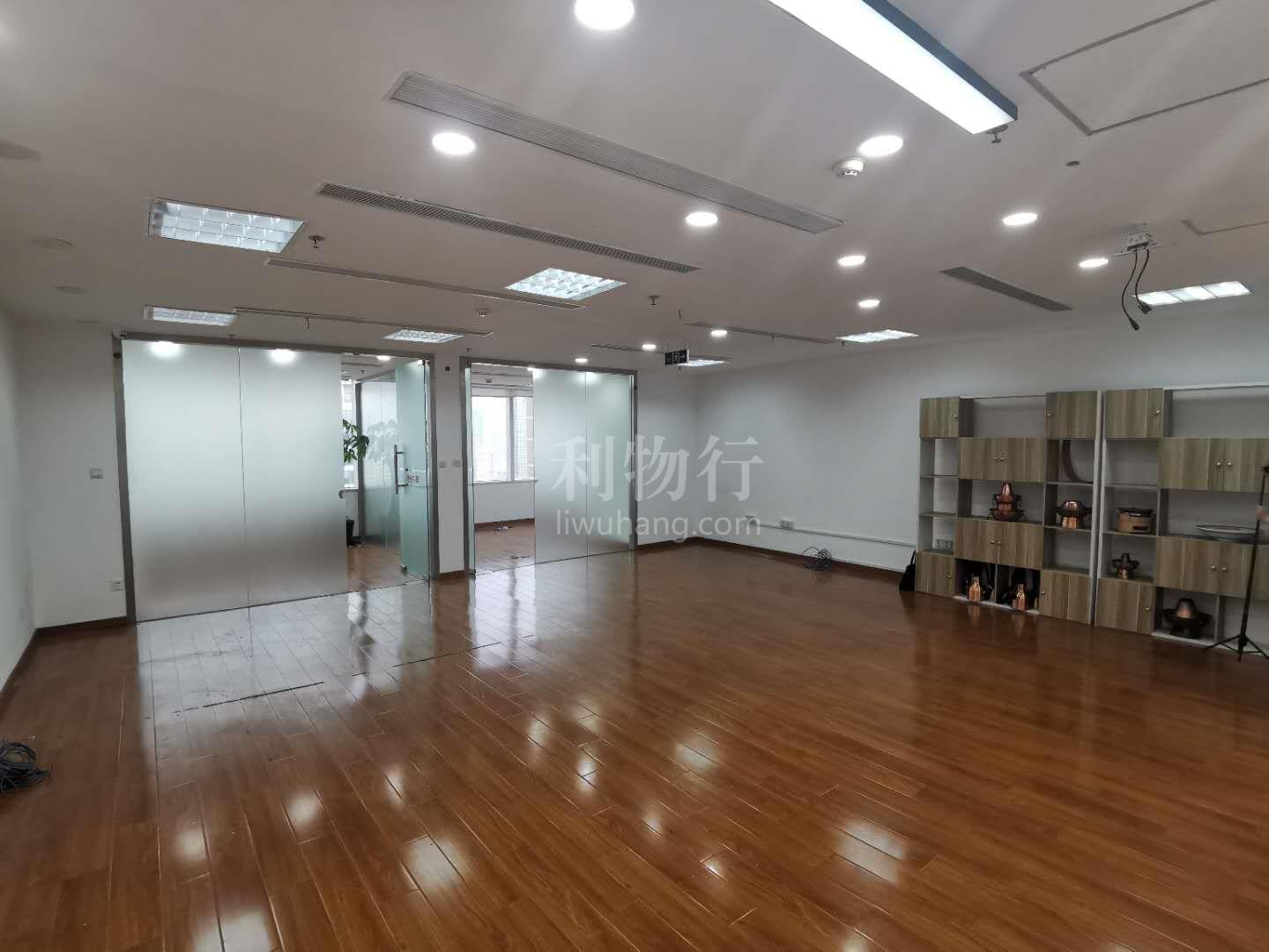 中环广场写字楼150m2办公室9.00元/m2/天 中等装修
