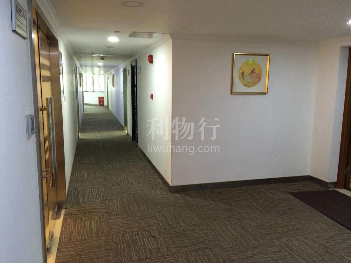 锦江国际购物中心写字楼466m2办公室4.00元/m2/天 中等装修