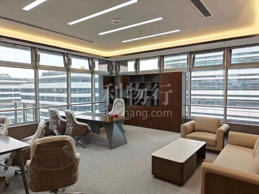 大上海时代广场写字楼1000m2办公室8.00元/m2/天 中等装修