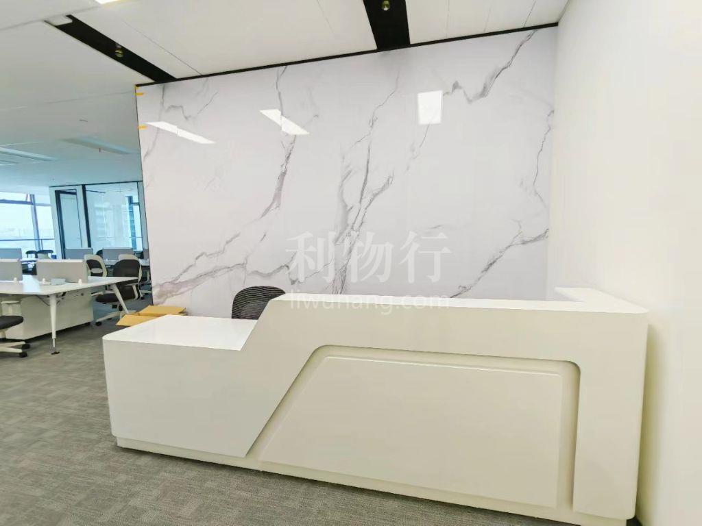 大上海时代广场写字楼183m2办公室8.50元/m2/天 精装修
