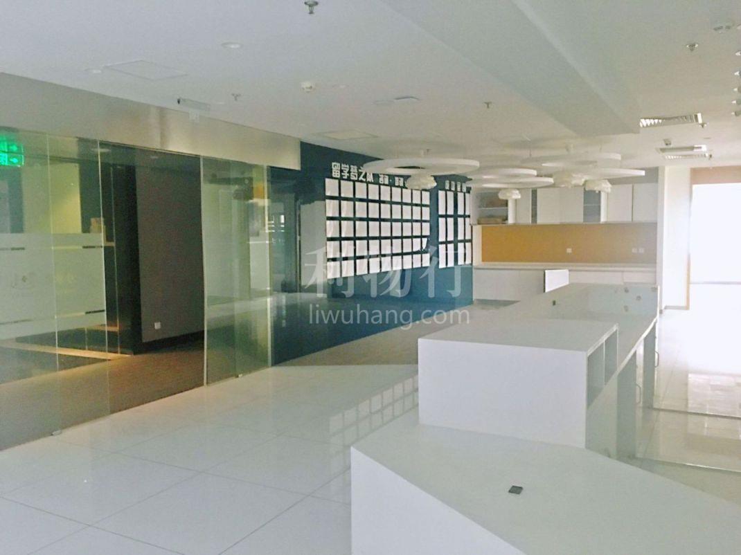 仙乐斯广场写字楼135m2办公室5.50元/m2/天 中等装修