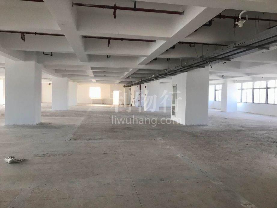 漕河泾科技产业化大楼写字楼1320m2办公室3.80元/m2/天 精装修