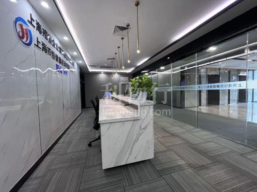 上海银行大厦写字楼550m2办公室7.00元/m2/天 精装修 