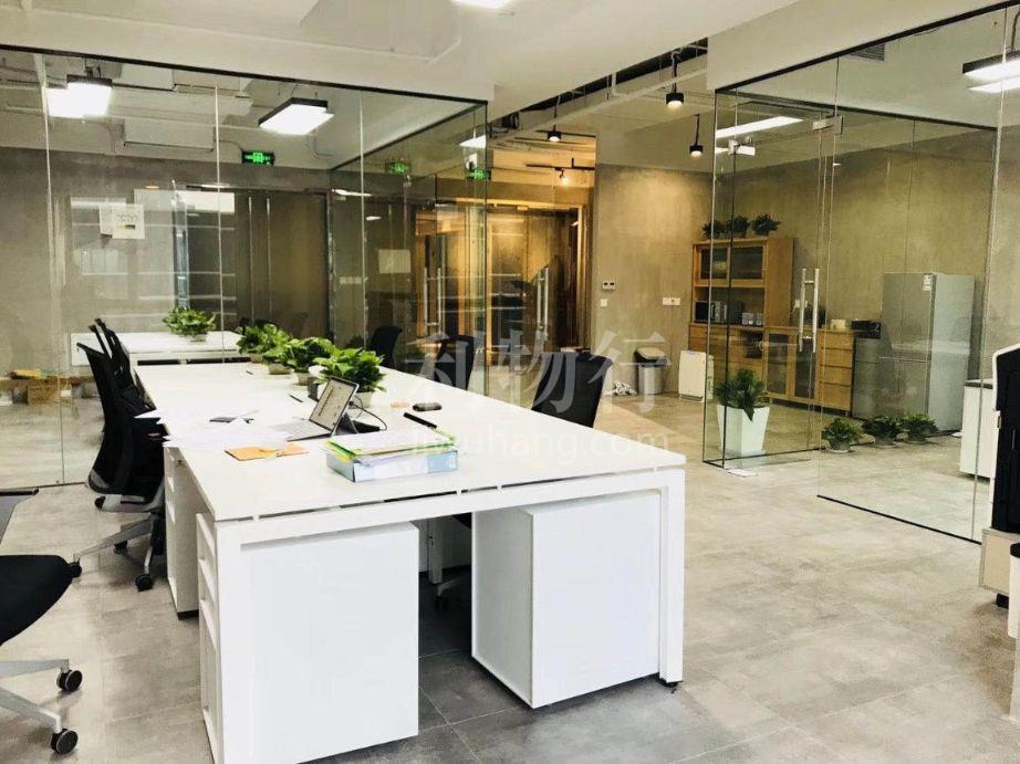 绿地汇中心写字楼533m2办公室5.00元/m2/天 精装修