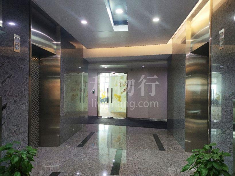 中星城写字楼138m2办公室3.80元/m2/天 中等装修