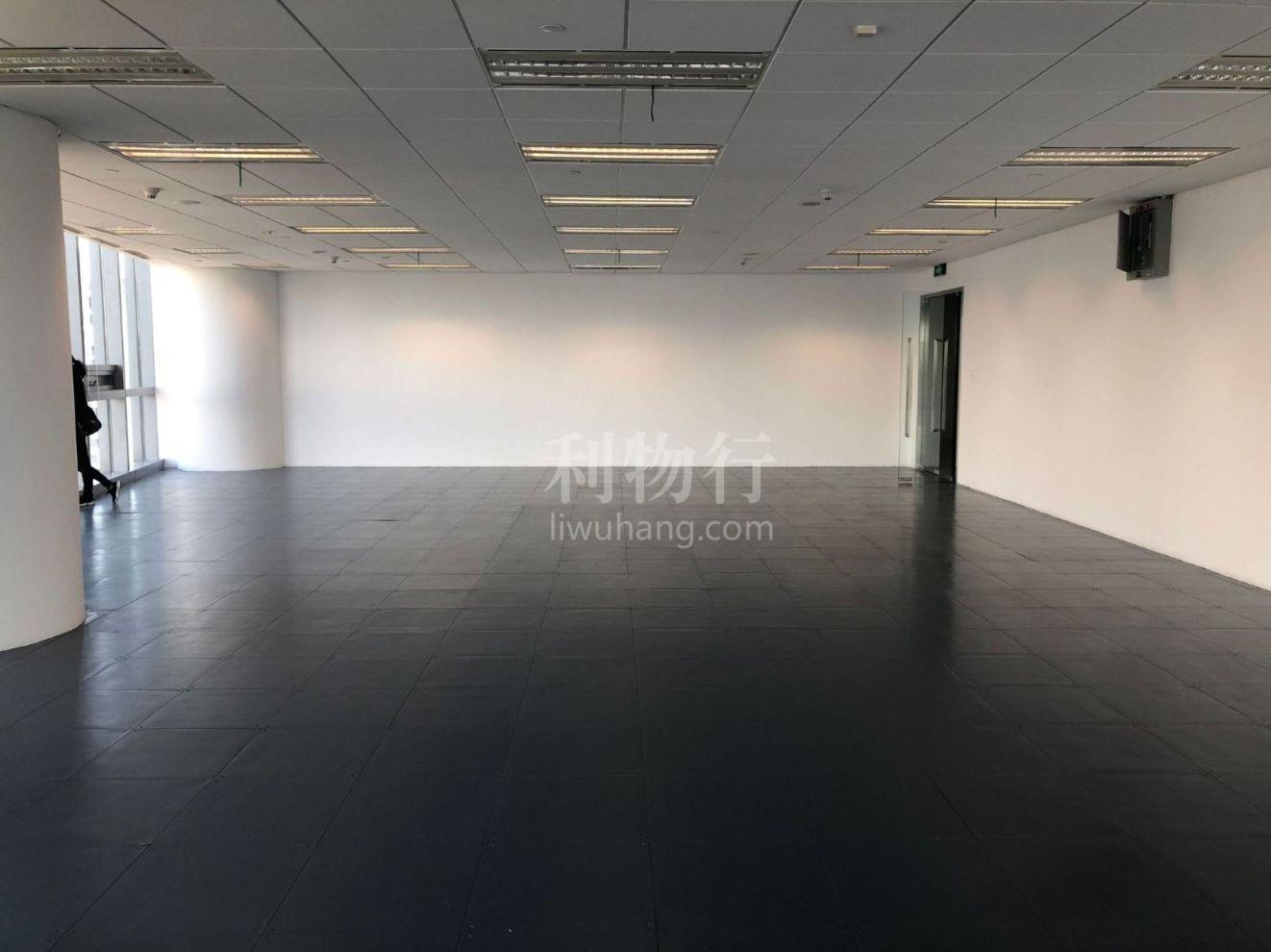 上海环贸广场写字楼700m2办公室9.50元/m2/天 中等装修