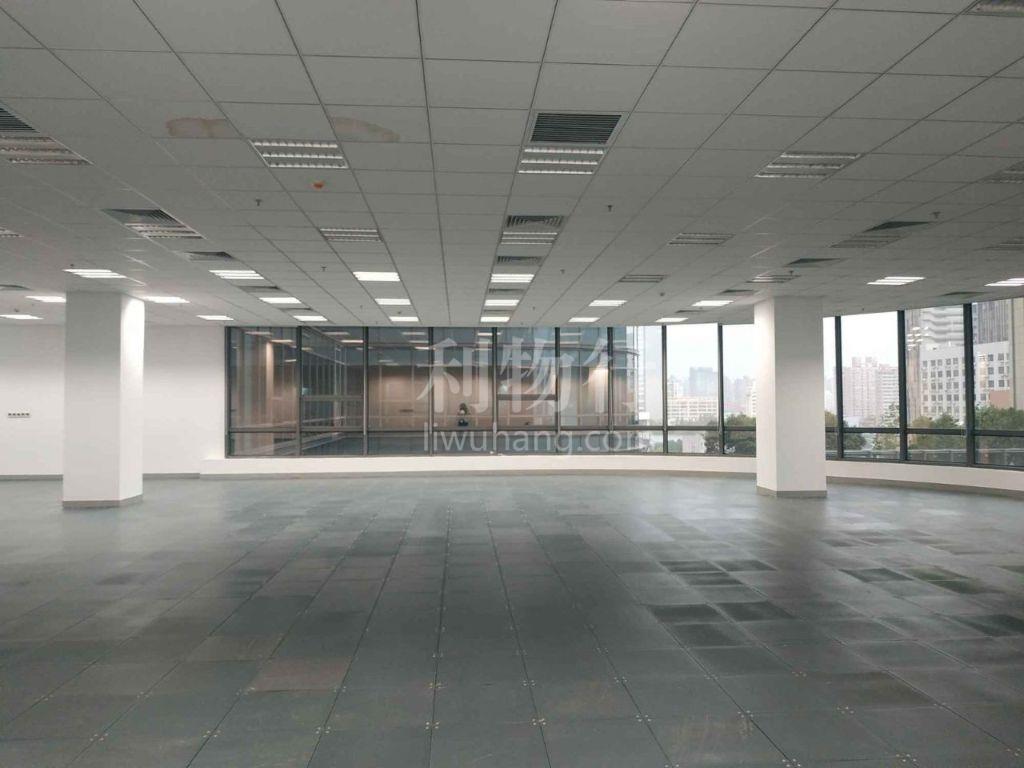 徐汇日月光中心写字楼635m2办公室5.20元/m2/天 简单装修