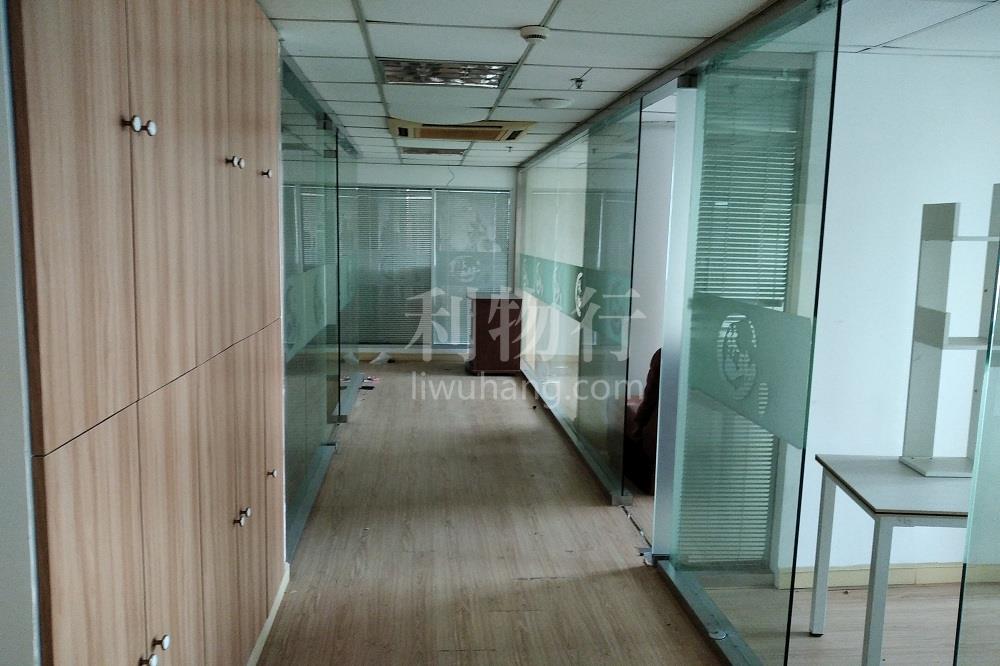越界·航天大厦写字楼322m2办公室3.50元/m2/天 中等装修