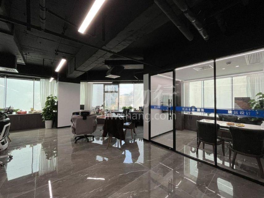 飞雕国际大厦写字楼257m2办公室3.80元/m2/天 中等装修