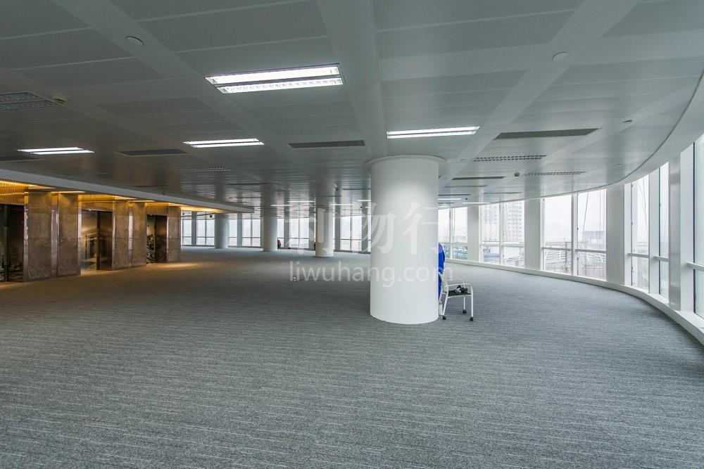 环中商厦写字楼785m2办公室6.50元/m2/天 简单装修
