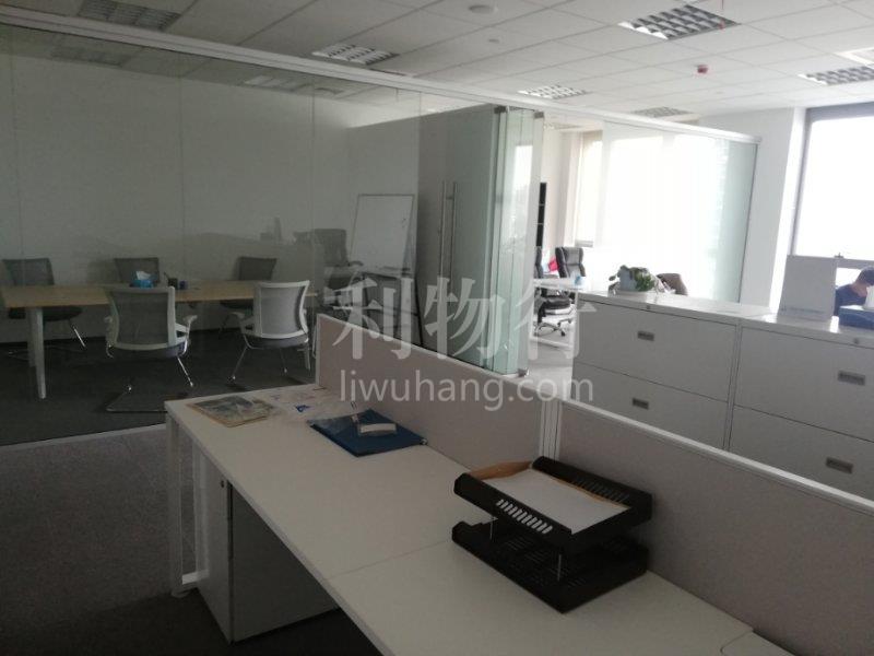上海数字产业园写字楼110m2办公室4.00元/m2/天 简单装修