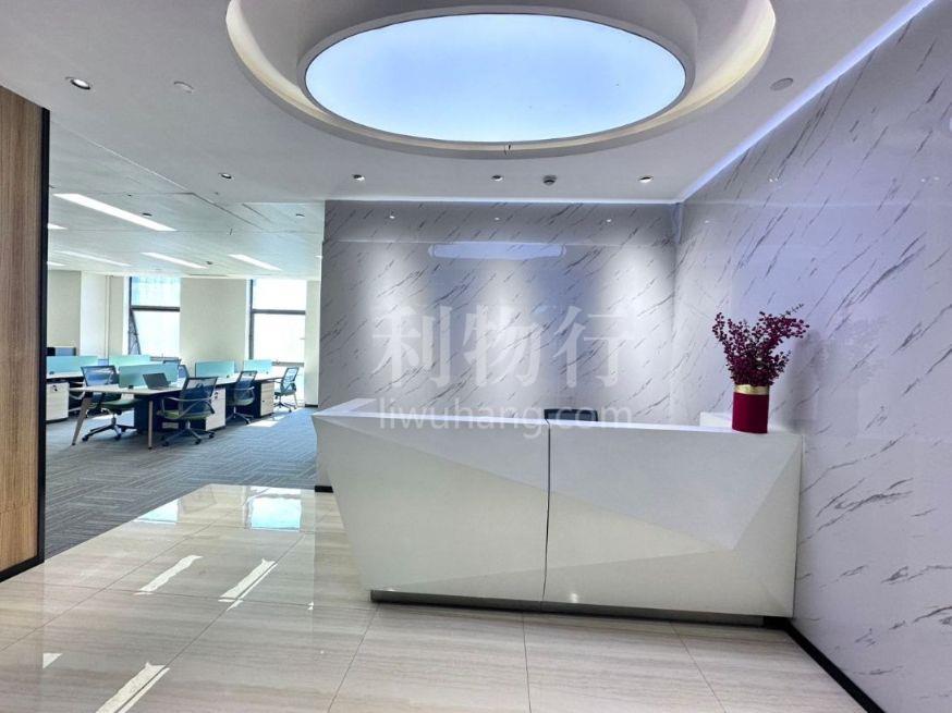 中新传媒大厦写字楼398m2办公室2.80元/m2/天 中等装修