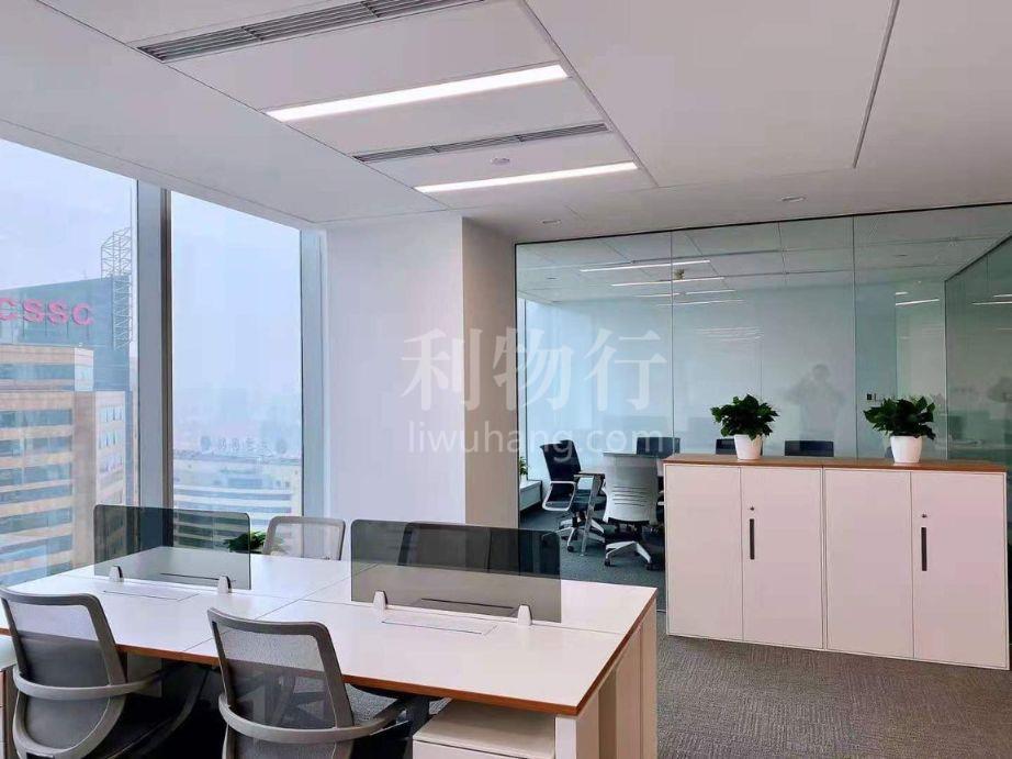 新上海国际大厦写字楼550m2办公室5.50元/m2/天 精装修