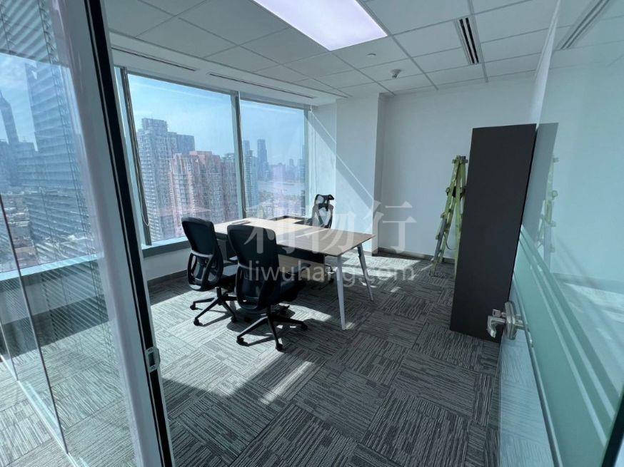国际航运金融大厦写字楼170m2办公室6.00元/m2/天 中等装修